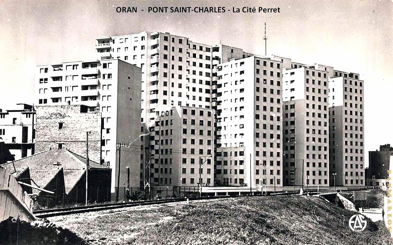 Oran - Pont Saint-Charles - Cite Perret - 1960.jpg